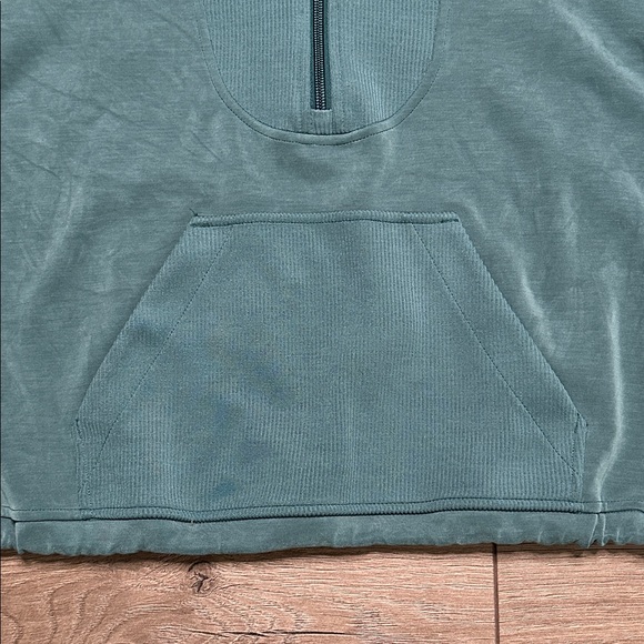 Lululemon Brushed Softstreme Ribbed Half Zip Pullover Green Jasper (Flaw) Size 4 - Picture 4 of 15